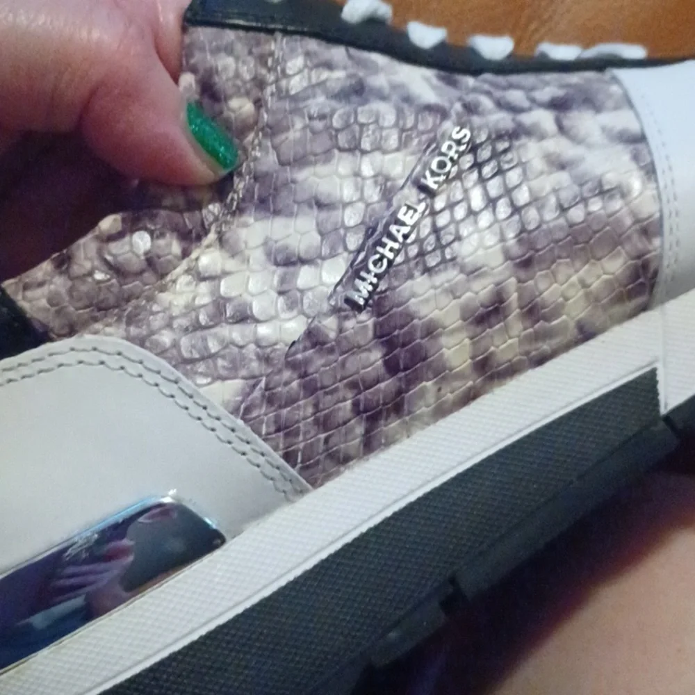 > Michael Kors Black and White Snakeskin Sneakers Women's Size 10